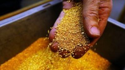 Объем производства золота в РФ вырос на  8,1%