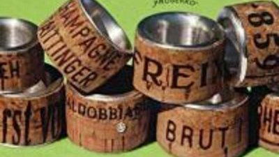 Кольца из серебра и корковых пробок