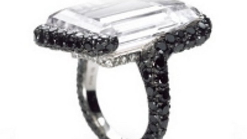 Кольцо с огромным бриллиантом от De Grisogono