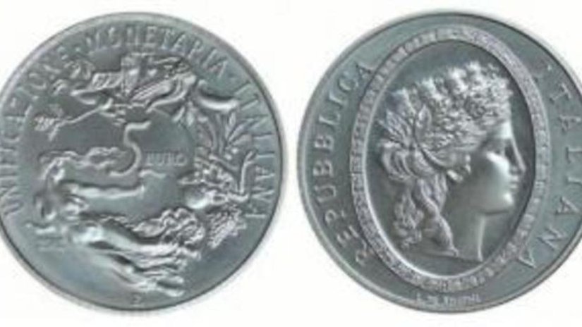 В Италии отмечают юбилей лиры чеканкой монеты достоинством 5 евро