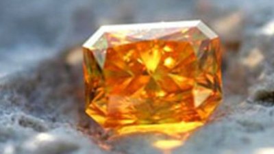 Индийский экспорт бриллиантов за декабрь 2010 г. вырос на 91 %