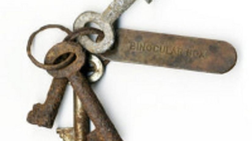 На аукционе продана связка ключей, которая могла спасти Титаник