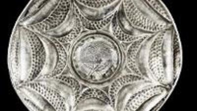 С аукциона Sotheby’s будет продана серебряная чаша 1180-го года