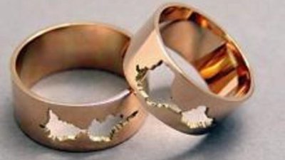 Ювелирные изделия, украшенные звуком