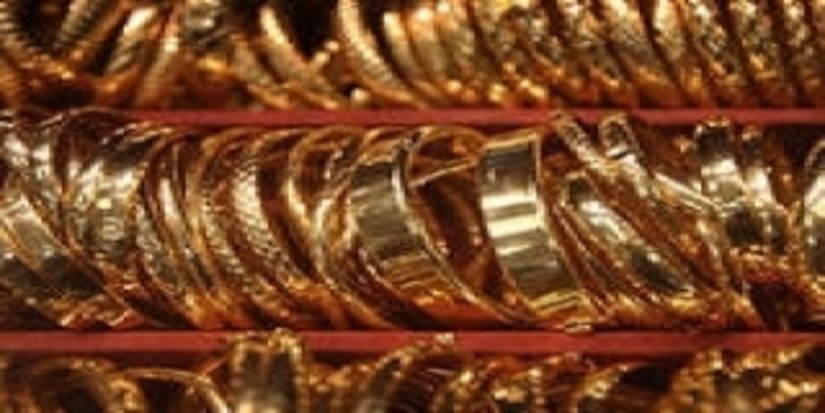 Мировой спрос на золотые ювелирные изделия в 3-м квартале упал на 15%