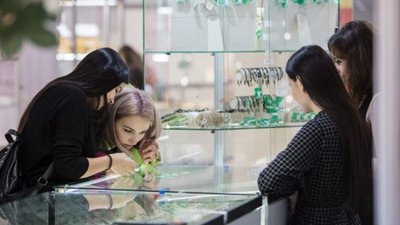 Драгоценные подарки для дорогих людей смогут приобрести все желающие на выставке «Эксклюзив»