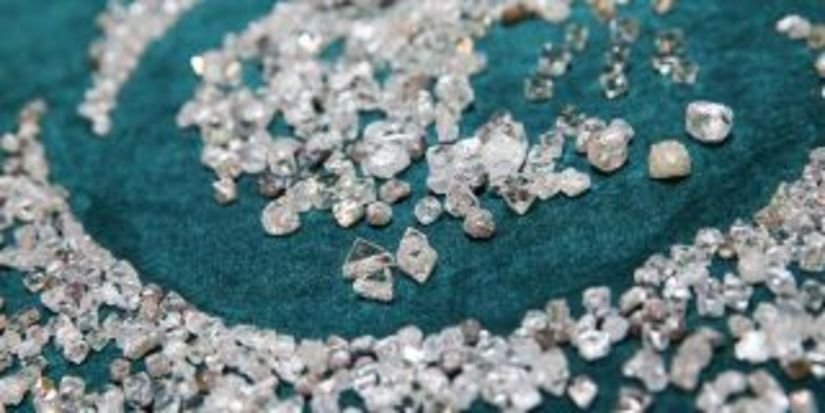 «Алроса» создаст площадку по борьбе с нелегальными синтетическими алмазами
