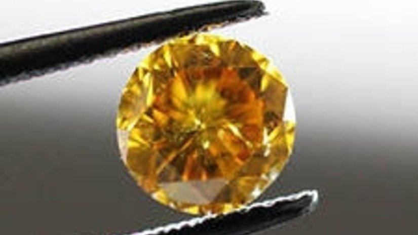 Самый крупный оранжевый бриллиант выставят на аукцион Christie's в Женеве