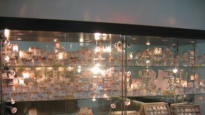 В Алтайском крае из ювелирного магазина украли золото на миллион рублей