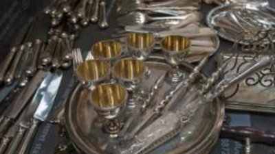 В Петербурге найден уникальный клад с изделиями фирмы Фаберже