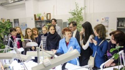 Сотрудники музея Фаберже посетили «Русские самоцветы»