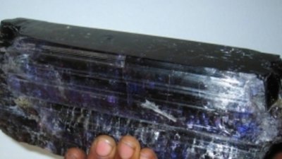 10 самых крупных драгоценных и полудрагоценных камней в истории