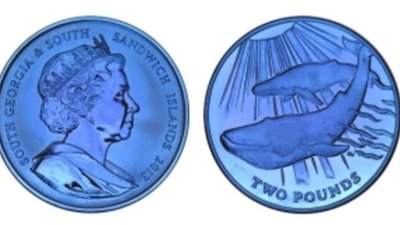 «Синий кит» - монета из синего титана