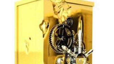 Португальские дизайнеры создали сейф из золота и красного дерева