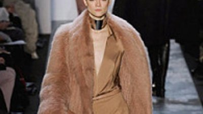 Майкл Корс займется созданием ювелирных изделий