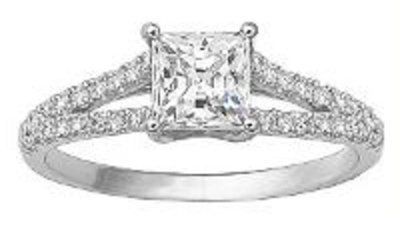 Новое кольцо в коллекции бренда EverGem