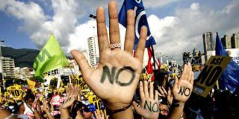 Rio Tinto столкнулась с акцией протеста с участием экологических активистов