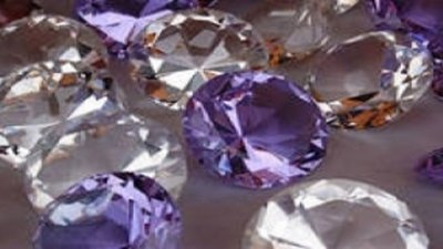 Цены на бриллианты в сентябре оставались стабильными