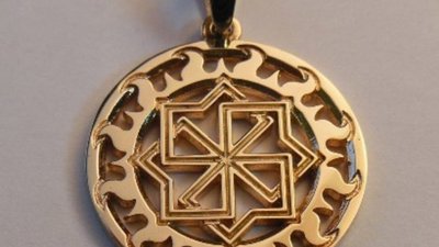 20 июня ювелирная мастерская «Славянские обереги» представила новую уникальную коллекцию оберегов в своём интернет магазине