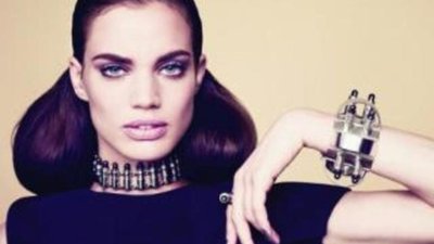 Запчасти Lexus стали украшениями