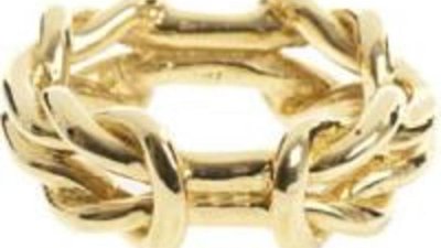 Дизайнер Пэрис Кейн создает украшения из метеоритов и костей