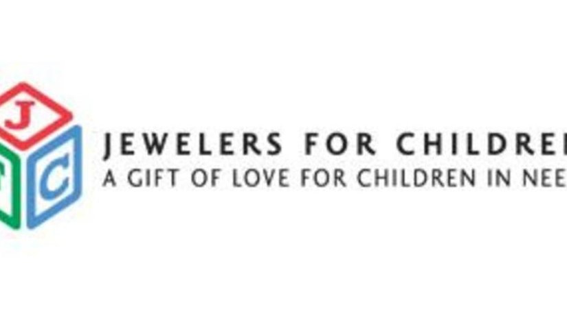 Организация "Ювелиры детям" передала 25 000 долларов в Красный Крест