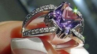 Белорусский «Кристалл-холдинг» осваивает новые виды украшений в кооперации с зарубежными партнерами