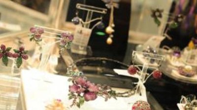 Авторские украшения и изделия из золота, серебра и драгоценных камней на крупнейшей ювелирной выставке Сибири