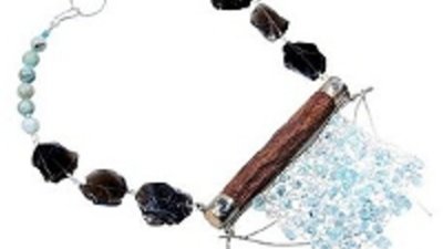 Ювелирные украшения из редких пород дерева