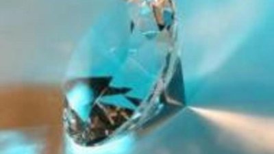 АЛРОСА проводит в Гонконге аукцион бриллиантов
