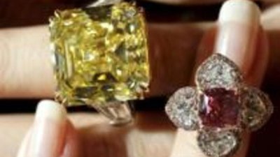 Аукцион Christie's в Дубае показал, что богатых не волнуют экономические неурядицы