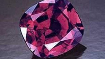 Учёные Новосибирска приступили к выпуску искусственных драгоценных камней