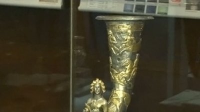 "Золото Фракии": знаменитый клад впервые привезли в Москву