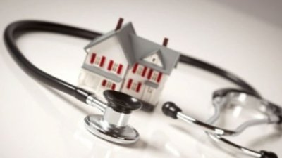 Бизнесмены-ювелиры подарили квартиру сельскому врачу