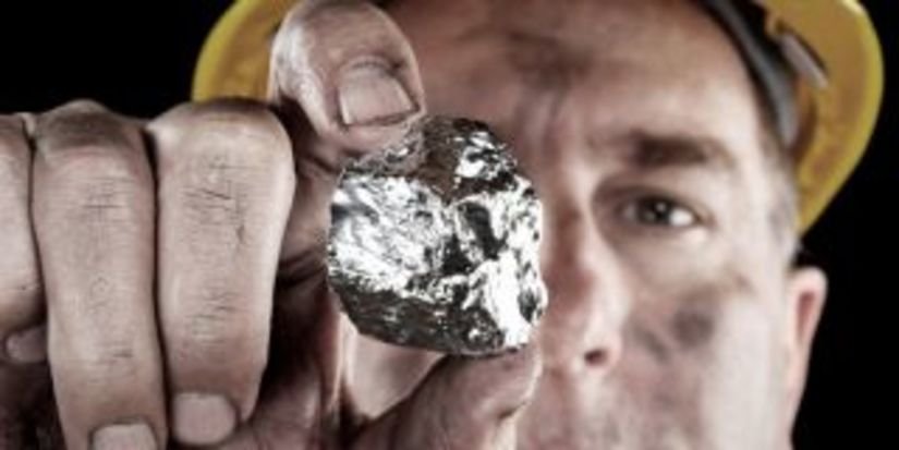 Россия занимает первое место в Европе по добыче серебра