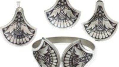 Лотос с черневым декором