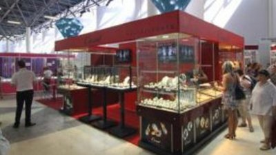 «ЮвелирЭкспо-2012»: блеск бриллиантов и тень Турции