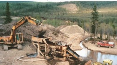 "Салаир" будет добывать россыпное золото р. Лукова