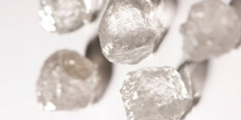 Petra Diamonds Limited снизила производство на 2%, увеличив продажи на 16%!