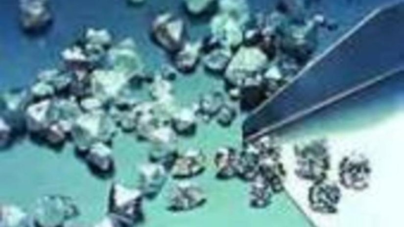 Китай ведет переговоры о закупке в РФ крупной партии алмазов