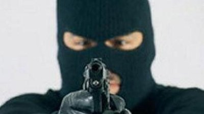 В Санкт-Петербурге снова совершено вооружённое ограбление ювелирного магазина