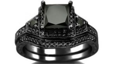 Черные бриллианты: что скрывается за уникальным внешним видом этого загадочного драгоценного камня?