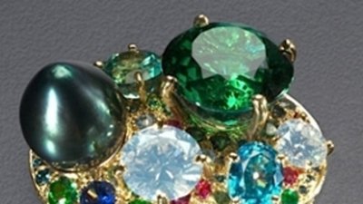 Forbes Galleries представляет необычную выставку ювелирных изделий «Другие миры. Украшения космической эры»