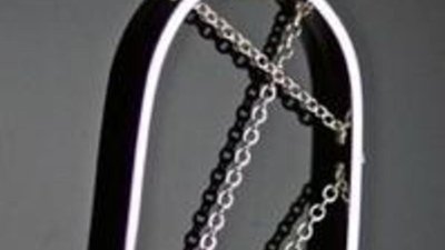 Архитектурные принципы в ювелирных украшения от Vanessa Gade