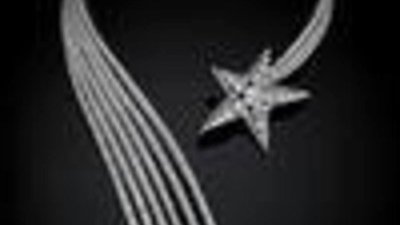 Chanel открывает выставку Chanel Bijoux de Diamants в Сингапуре