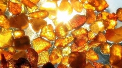 Коридор для самоцвета: Госдума упростила вывоз янтарных изделий