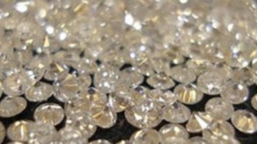 В феврале цены на бриллианты оставались неустойчивыми