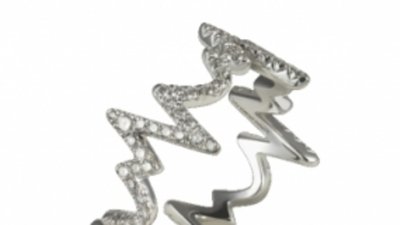 Среди ювелирных бутиков на Вандомской площади в Париже появился новый – Lorenz Bäumer