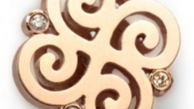 Херсонский ювелир изготовил образец знака «Скифское Солнце» в натуральную величину