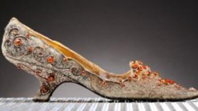 Туфли с топазами